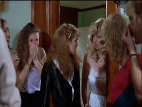Kari Lizer in Private School