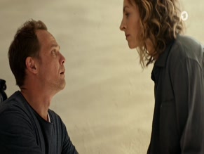 Dagny Dewath in Hartwig Seeler - Im Labyrinth Der Rache