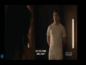 Marie Avgeropoulos in The 100