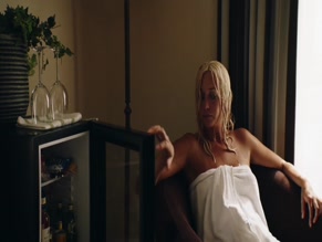 Julia Ragnarsson in Blinded