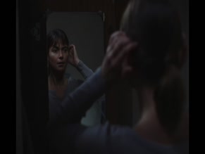 Joana Santos in On Falling