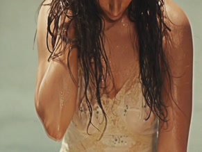 Isadora Cruz in Guerreiros Do Sol