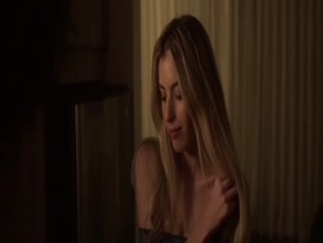 Clara Mcgregor Nude Scene in Reefa