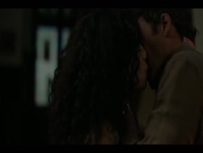 Mina El Hammani in The Boarding School: Las Cumbres