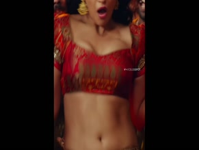 Regina Cassandra in Regina Cassandra Sexy Dance