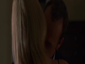 Amber Valletta in The Last Time