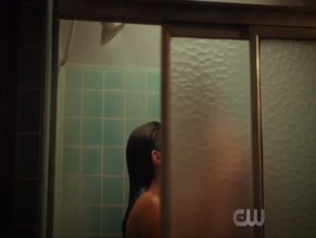 Gina Rodriguez in Jane The Virgin