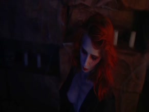 Nathalia Borioli in Domina Nocturna