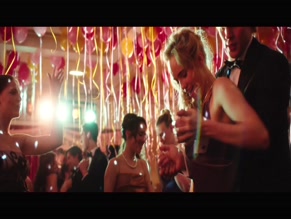 Suki Waterhouse in Love, Rosie