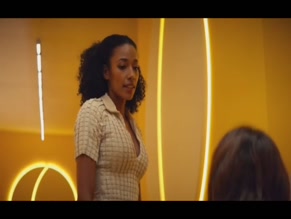 Sophie Mcintosh in Brave New World