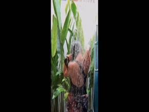 Avneet Kaur in Avneet Kaur Avneet Bath