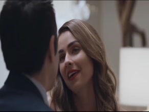 Claudia Martin in Como Tu No Hay Dos