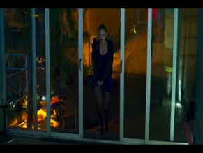 Beatrice Vendramin in We Are Legend