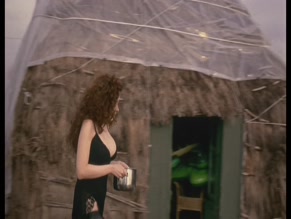 Francesca Dellera in La Carne