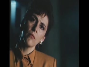 Maria Renee Prudencio in Jonas Y La Ballena Rosada