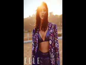 Sara Ali Khan in Sara Ali Khan Hot Sexy Bold January March 2021