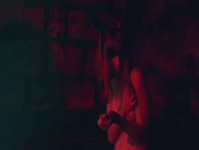Nathalia Borioli in Domina Nocturna