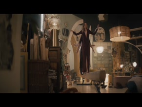 Pilar Fogliati in Madly