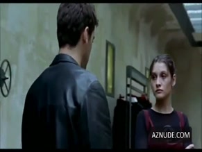 Paz Vega in Novo