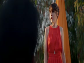 Claire Chust in Un Mariage Sans Fin