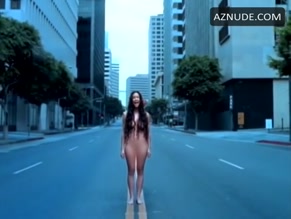Alanis Morissette in Thank U