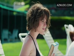 Alexandra Socha in Red Oaks