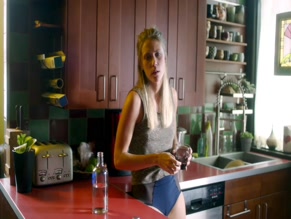 Ali Tataryn in Lovesick