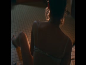 Anamaria Vartolomei in Happening
