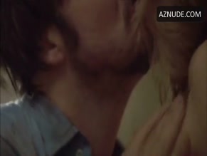 Anna Hutchison in Underbelly