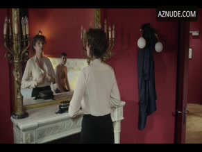 Anne Depetrini in The Hook Up Plan