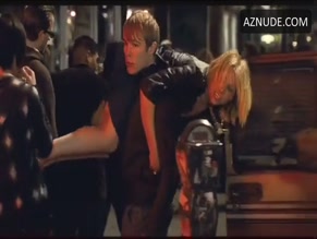 Ari Graynor in Nick And Norah's Infinite Playlist
