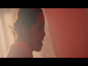 Ayanna Misola in Iskandalo