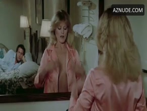 Beverly D'angelo in Vacation
