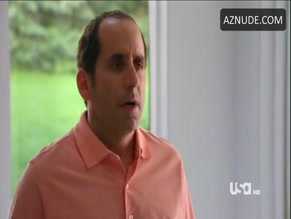 Brooklyn Decker in Royal Pains