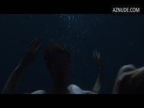 Callie Hernandez in Under The Silver Lake