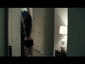 Carly Chaikin in Last Moment Of Clarity