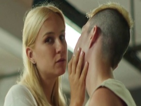 Carol Garcia in Tremembe