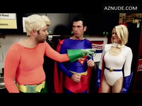 Carrie Keagan in Attack Of The Show!