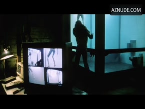 Catherine Sutherland in The Cell