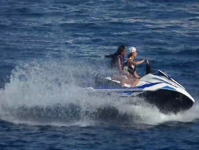 Gigi Hadid in Gigi Hadid And Bella Hadid Sexy Thong In Vacation
