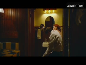 Chloe Dykstra in Diminuendo