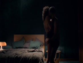Gabriela Carneiro Da Cunha in Desnude
