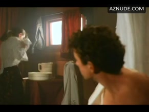 Claire Forlani in Gypsy Eyes