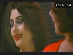 Claudia Koll in All Ladies Do It