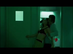 Barbara Paz in Assedio