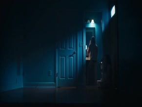 Anna Maiche in Women