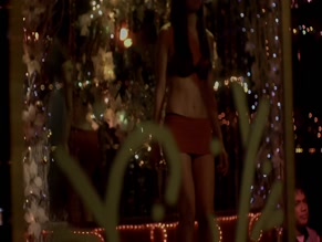 Isis King in Hello Forever
