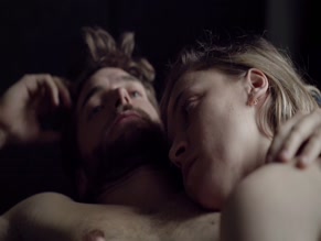 Mareike Zwahr in Even Closer: Hautnah