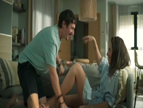 Alicia Rubio in Sin Gluten