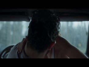 Dilan Cicek Deniz in Dont Leave